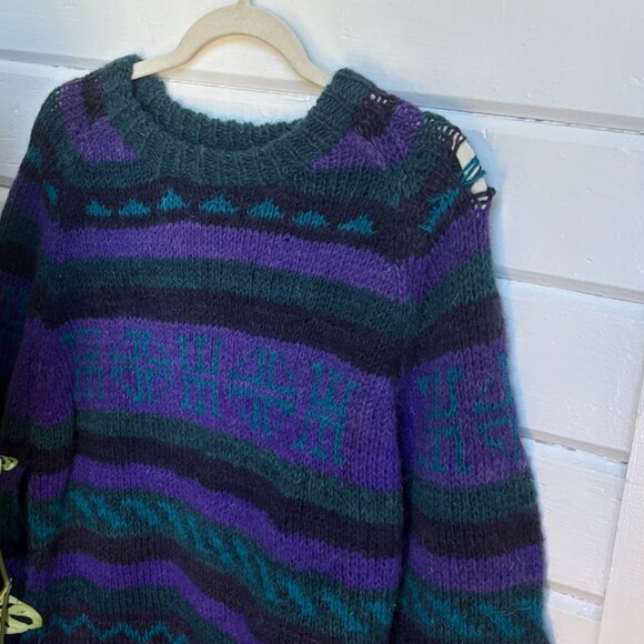 Handmade Retro Knit Sweater - Picture 3 of 7